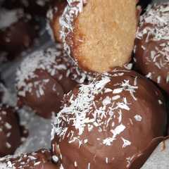 كرات البسكويت مع الفستق-レシピのメイン写真