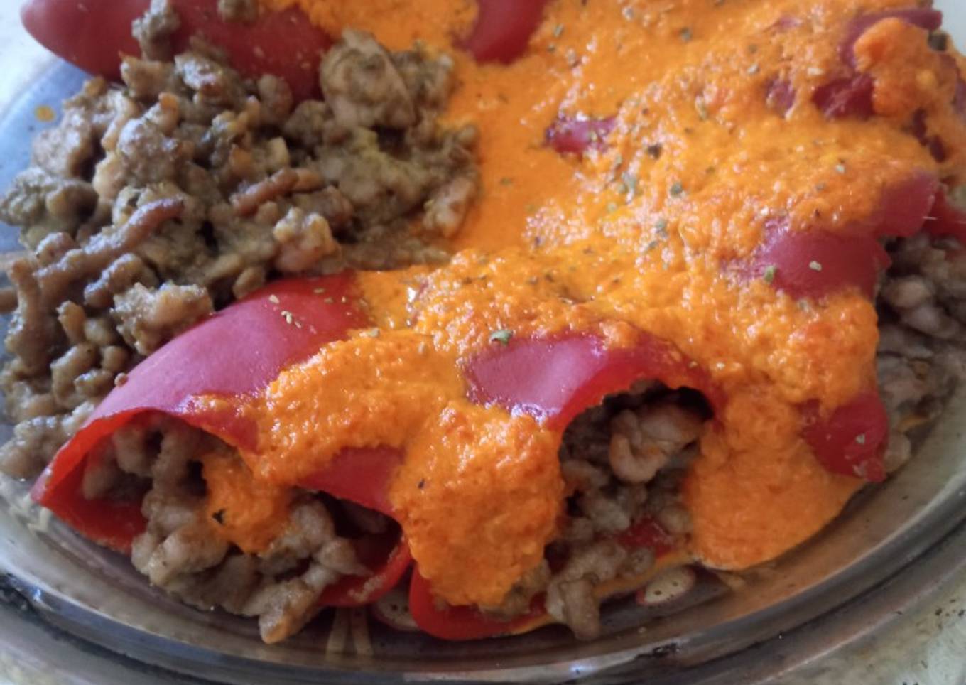 Pimientos del piquillo rellenos de carne