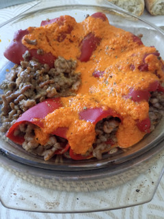 Una foto de Pimientos del piquillo rellenos de carne