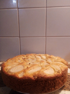 Una foto de Torta matera de peras