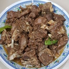 A picture of Peshawari namkeen gosht.