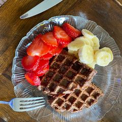 A picture of Oatmeal banana waffles (no flour needed).