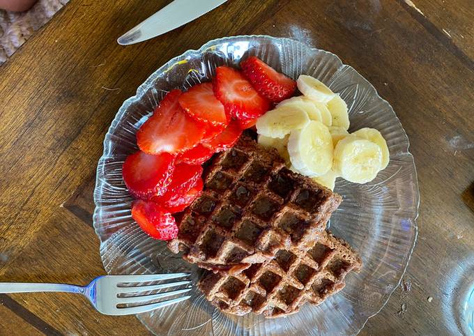 Recipe of Speedy Oatmeal banana waffles (no flour needed)