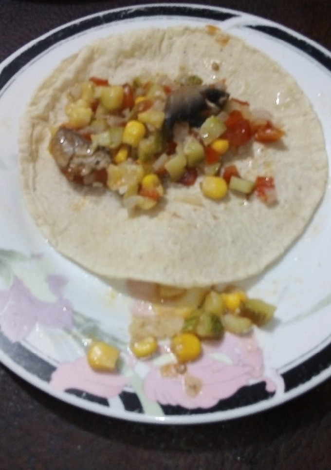 Una foto de Tacos de calabacitas, hongos y elote a la mexicana las Correa. Jalisco