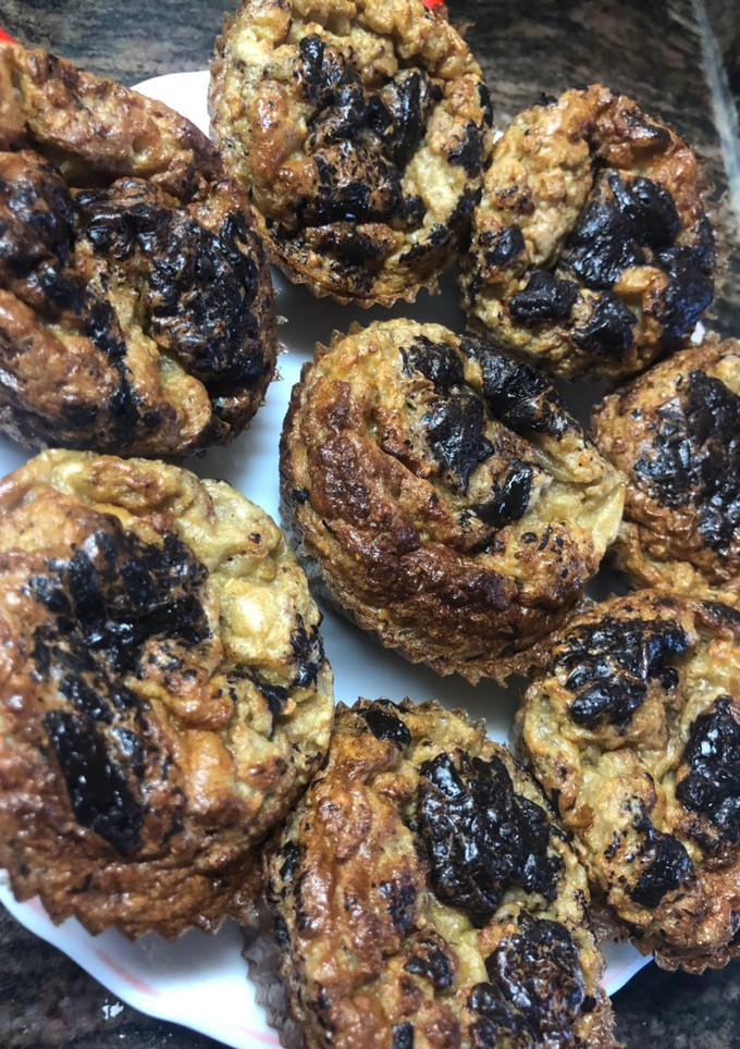 Una foto de Magdalenas de plátano light😋💪🏼