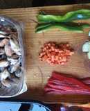 Guiso de mejillones y camarones