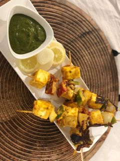પનીર ટિક્કા મસાલા(Paneer Tikka Masala Recipe in Gujarati) રેસીપી મુખ્ય ફોટો