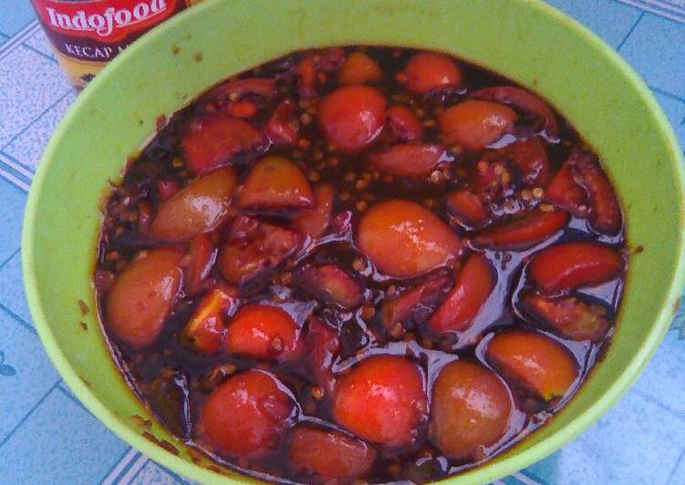 Sambal tomat kecap manis INDOFOOD, seger, mantaaappp 😘