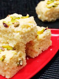 कलाकंद (Kalakand recipe in Hindi) रेसिपी मुख्य फोटो