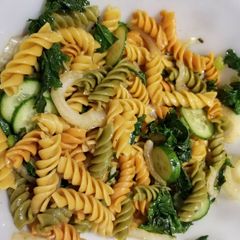 A picture of Sesame Ginger Noodle Stir Fry.