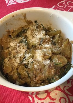 Une photo de Cassolettes de puntarelle aux anchois et parmesan
