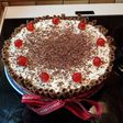 Black Forest με γλυκό του κουταλιού δαμάσκηνο