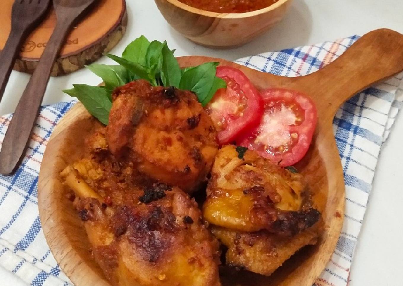 Ayam Bakar Tuturuga