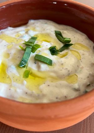 A picture of Yogurt tahini dip.
