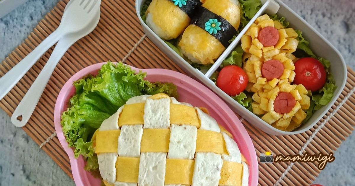 Bekal sekolah: mie goreng bakso udang Nanas