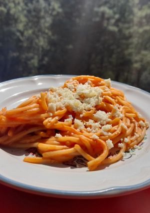 Una foto de Espagueti con crema