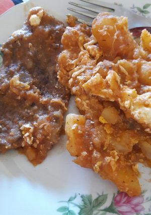 Una foto de Bifes con papas