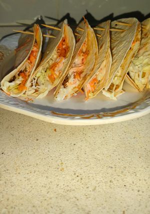 A picture of Mexican tacos.