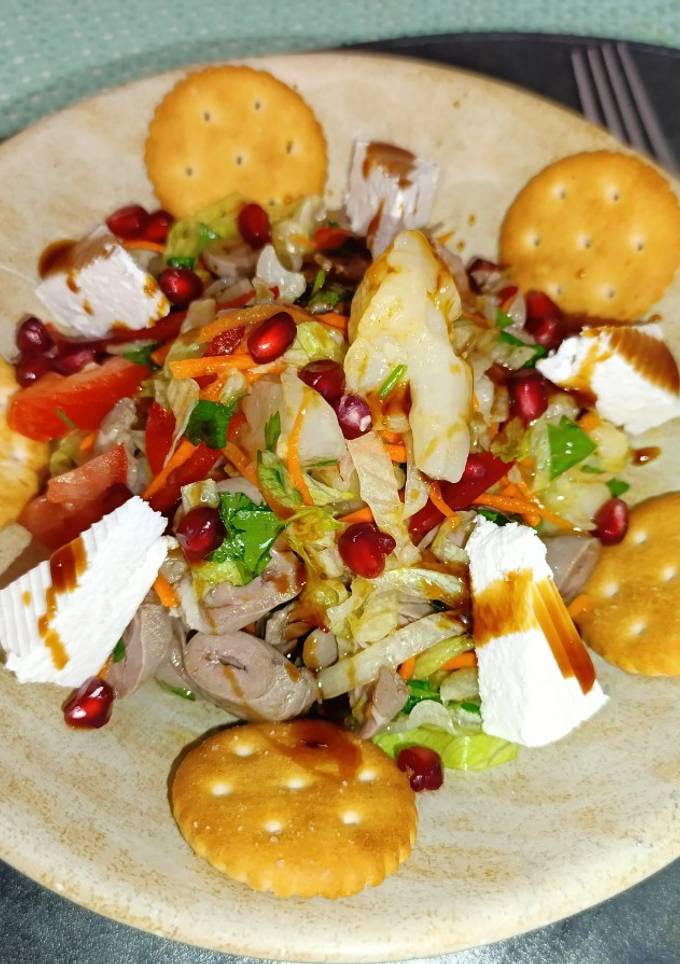 Салат 🥗 з курячими серцями