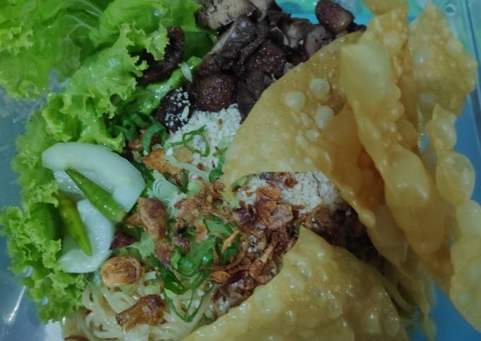 Yuk intip, Cara gampang bikin Mie Pangsit khas Malang (Simpel dan mudah) dijamin sempurna