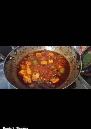 शाही पनीर(Shahi paneer recipe in hindi) रेसिपी मुख्य फोटो
