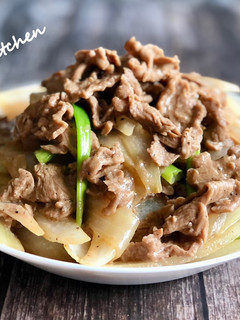 洋蔥炒牛肉 / 快速熱炒 的食譜成品照片