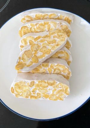 A picture of Chickpea Tempeh.
