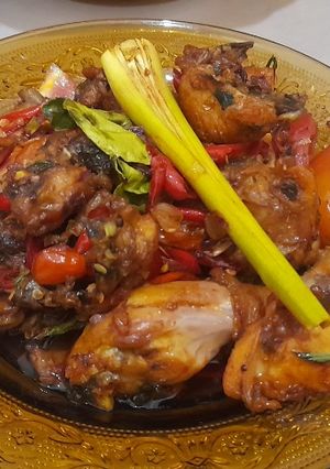 Foto resep Ayam Goreng Kunyit Tumis Saus Tiram
