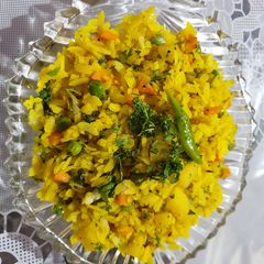 A picture of Vegetable poha.