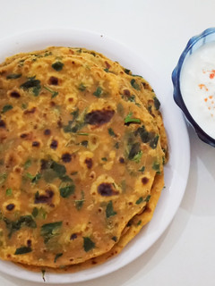 मेथी थेपला (methi thepla recipe in hindi) रेसिपी मुख्य फोटो