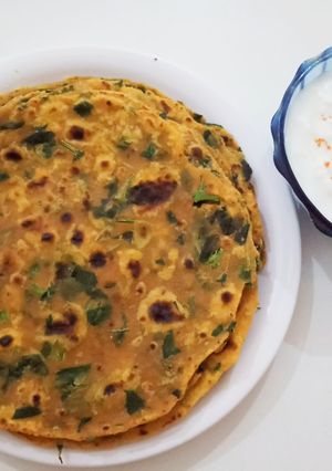 मेथी थेपला (methi thepla recipe in hindi) रेसिपी मुख्य फोटो