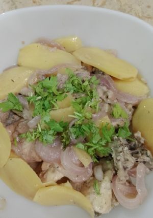A picture of Chicken with potatoes.
