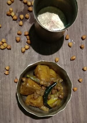 কুমড়োর ছক্কা(Kumror chakka recipe in Bengali) রেসিপির প্রধান ছবি