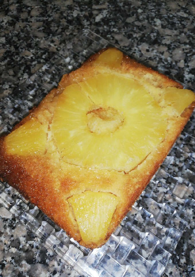 Una foto de Bizcocho de piña (gâteau ananas 🍍)