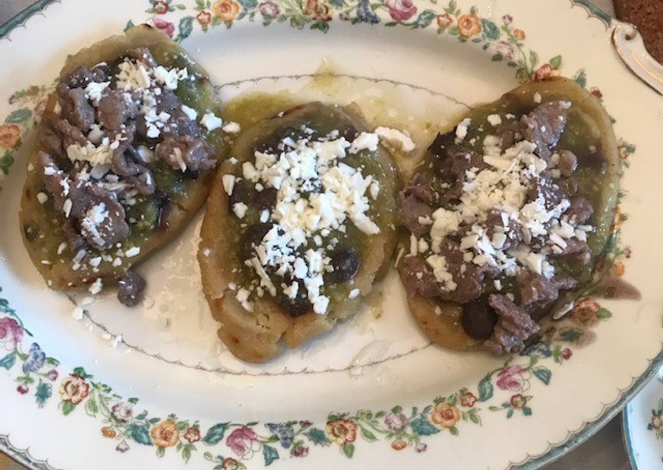 Huaraches con bistec