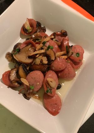 Foto resep Tumis Sosis Jamur ala Hotel