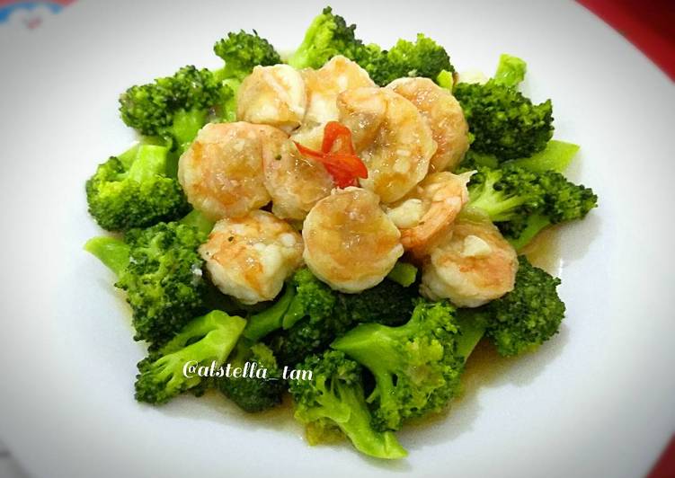 Resep Brokoli Udang Saus Tiram, Lezat