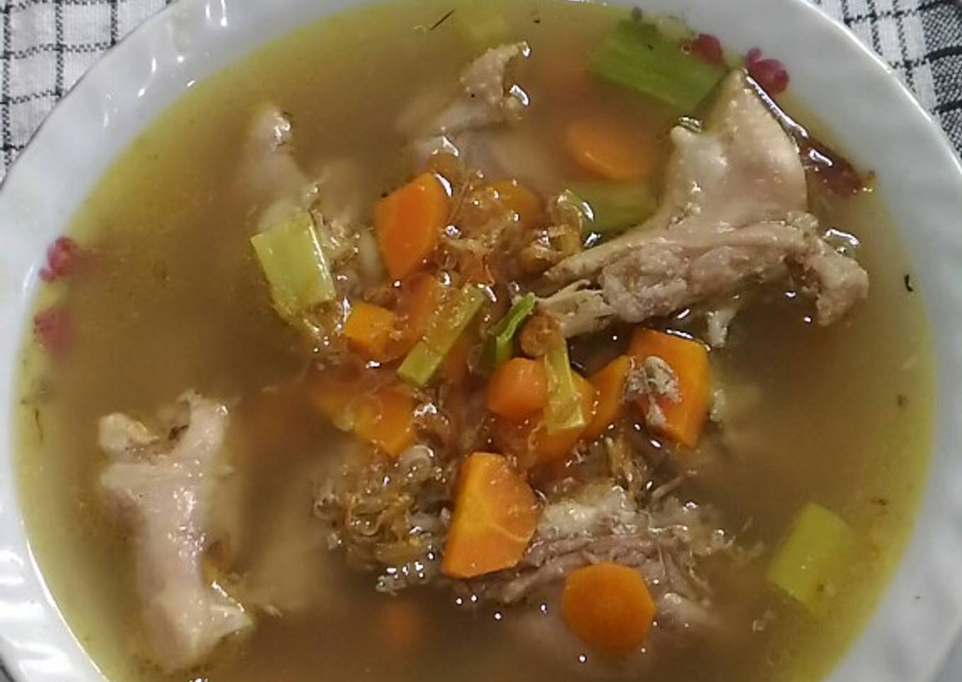 Sop Ayam ala p Min Klaten
