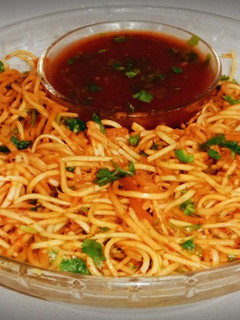 A picture of Tangy tomato noodles.