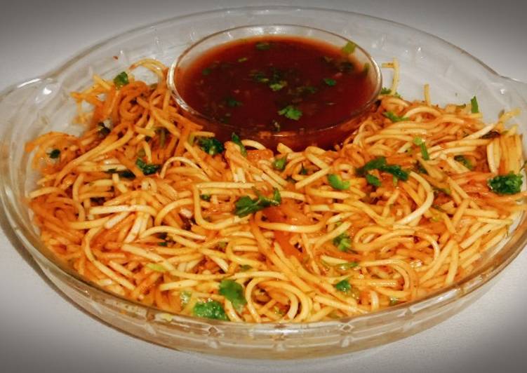 Tangy tomato noodles