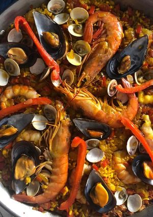 Una foto de PAELLA DE MARISCO!🥘