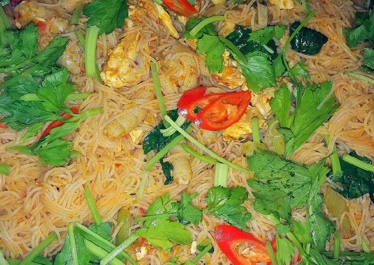 Recipe: Yummy Bihun Goreng - Delicious Resepi