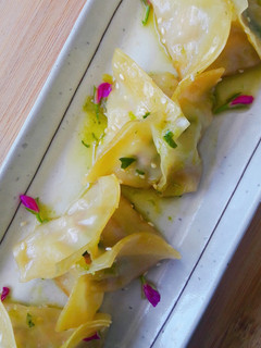 A picture of Spicy dumplings.