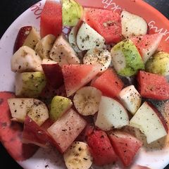 A picture of Fruit chaat.
