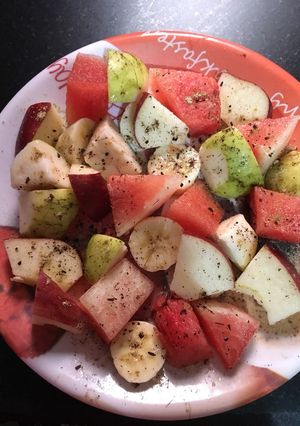 A picture of Fruit chaat.