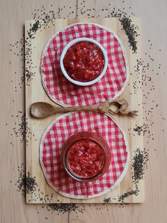 Una foto de Mermelada de frutillas/fresas express 🍓 🍓 🍓 🍓 🍓 🍓 🍓 🍓