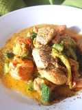 Bocconcini di pollo alla paprika e zucchine novelle