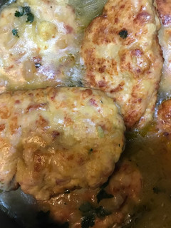 Una foto de Fiambre de pollo (albondigones)