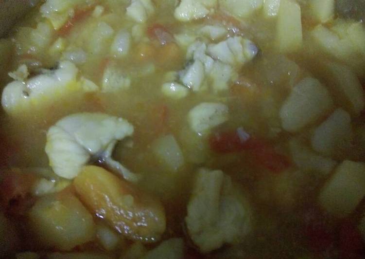 Rape guisado con patatas