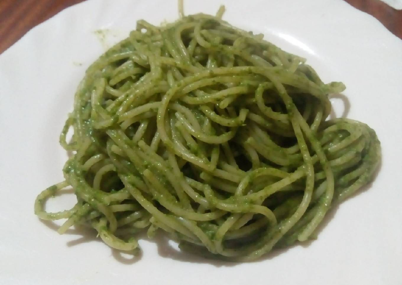 Spaghetti with Kenyan Pesto